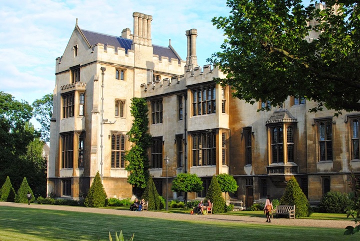 Lambeth Palace’s garden open day event