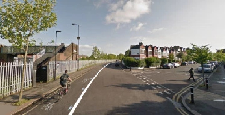 Street view of Estreham Road