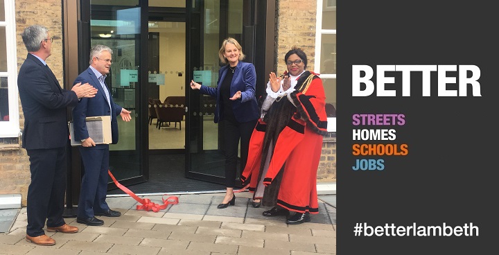 (l-r) Project Director Andrew Boyle from Muse, Cllr Paul McGlone, Lambeth’s deputy leader, Lambeth Council leader, Cllr Lib Peck and Mayor of Lambeth, Cllr Marcia Cameron cut the ribbon at Lambeth Town Hall