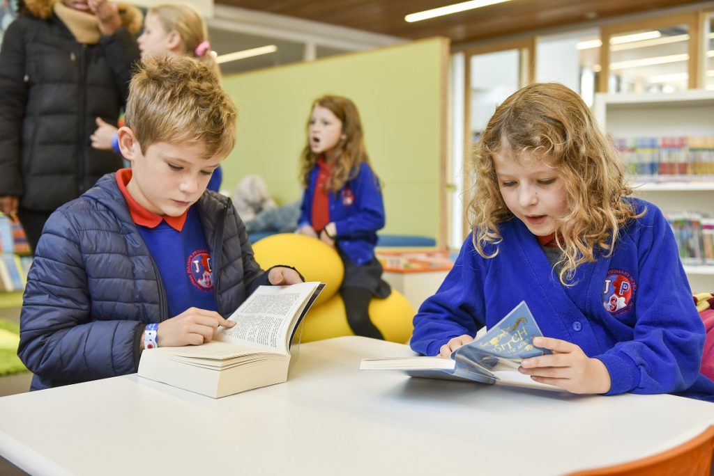 Children from Julian's Primary School reading