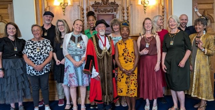2025’s new graduates of Morley College’s Lambeth Tour Guides evening classes with the Mayor of Lambeth Cllr Adrian Garden & Vice Chair of the Lambeth Tour Guides Association Sonia Winifred Photo: Nicky Somerville-Jones