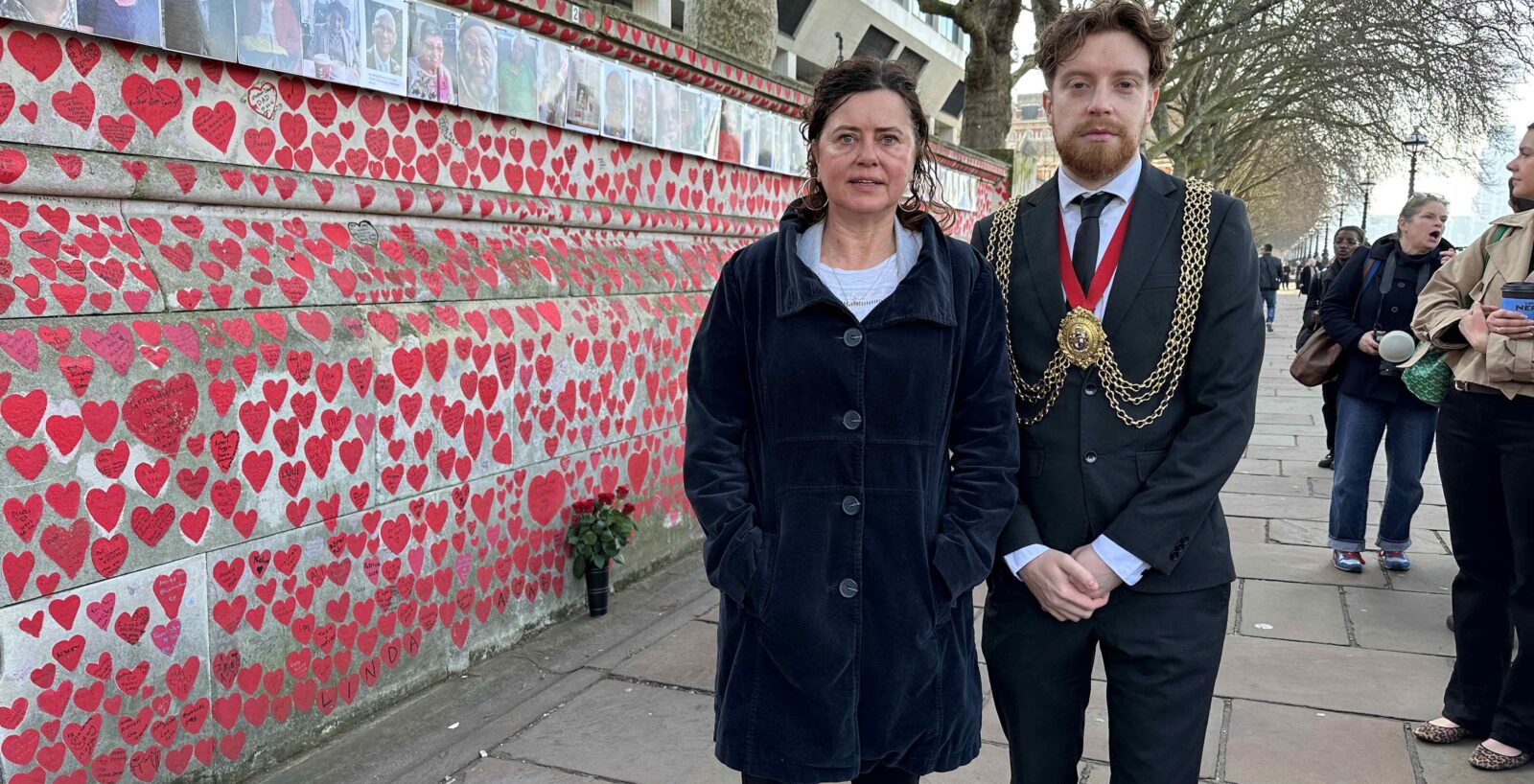 Cllr Claire Holland, the leader of Lambeth Council, and former Mayor of Lambeth, Cllr John-Paul Ennis at the Covid Memorial Wall
